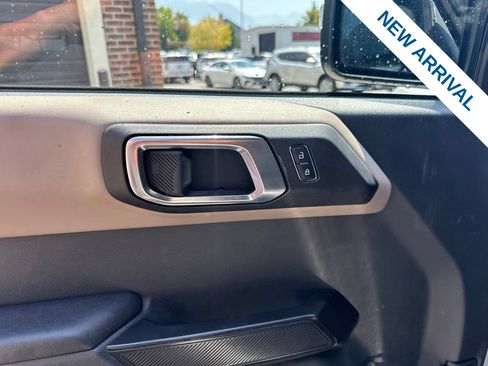 Used 2024 Ford Bronco Wildtrak AWD/4WD image 19
