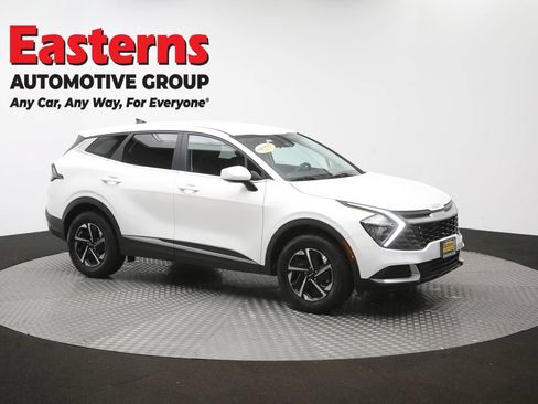 Used 2023 Kia Sportage LX AWD/4WD image 47