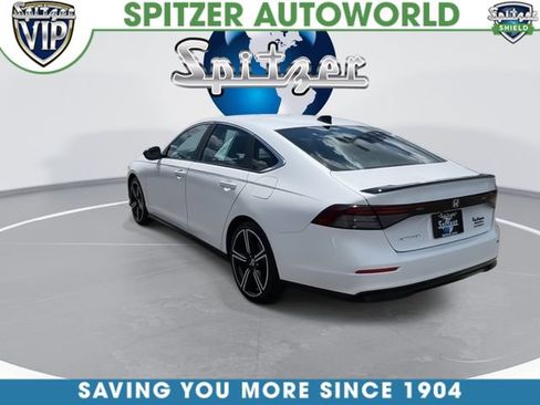 Used 2025 Honda Accord Sport image 9