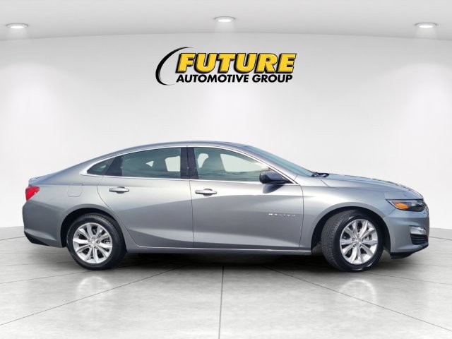 Used 2024 Chevrolet Malibu LT FWD image 3