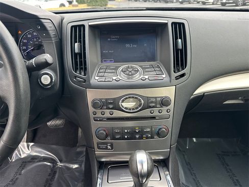 Used 2015 INFINITI Q40 w/ Navigation Package image 27