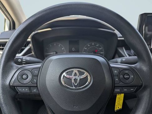Used 2023 Toyota Corolla LE FWD image 27
