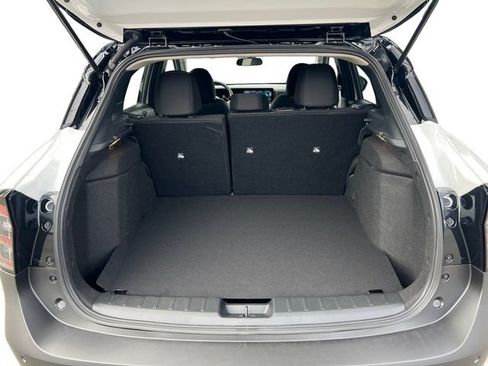 New 2026 Nissan Kicks SV w/ SV Premium Package AWD/4WD image 18