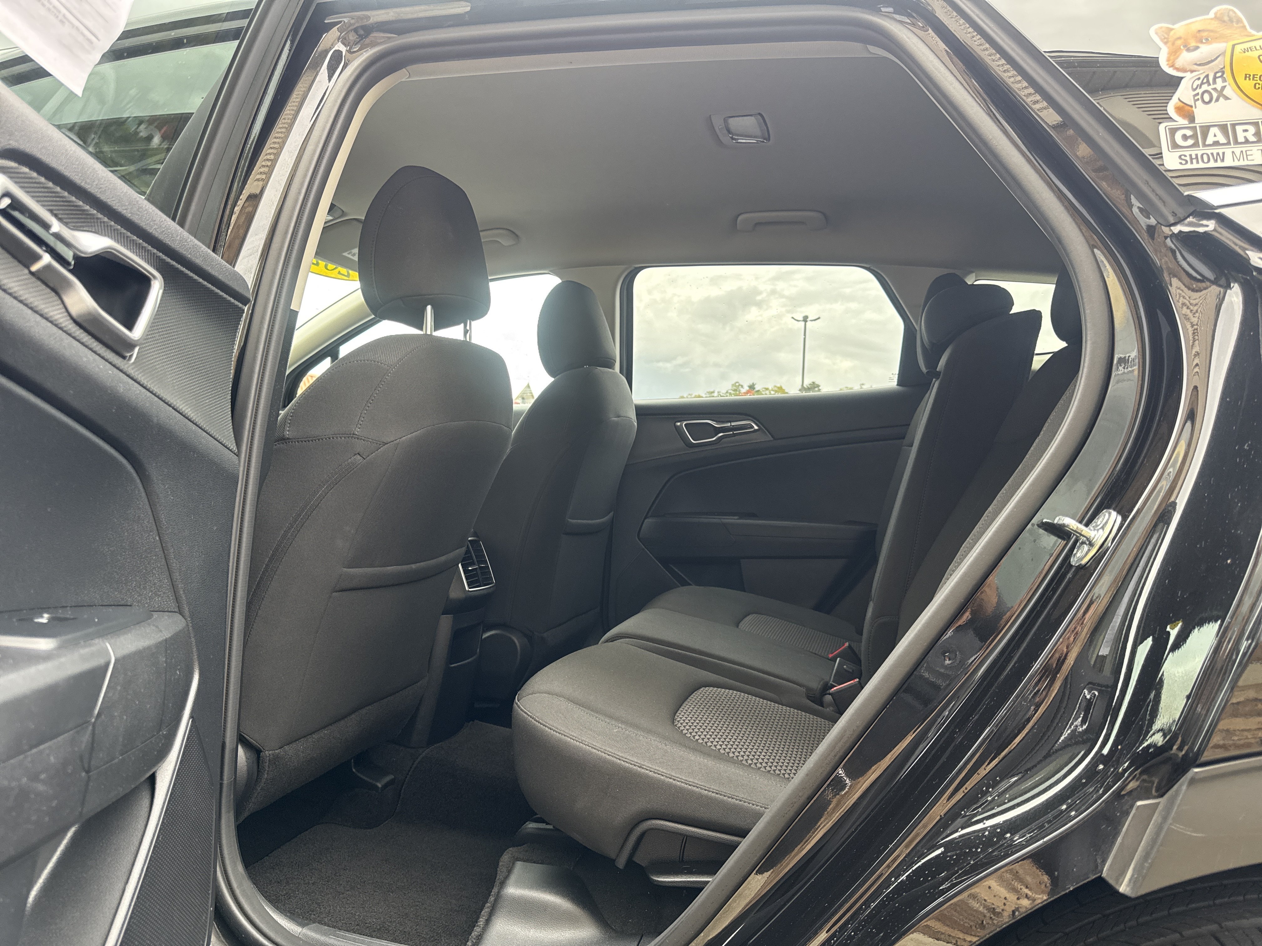 Used 2024 Kia Sportage LX AWD/4WD image 10