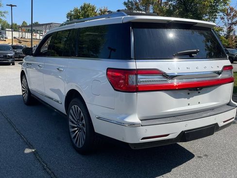 Used 2019 Lincoln Navigator L Reserve w/ Cargo Package AWD/4WD image 4