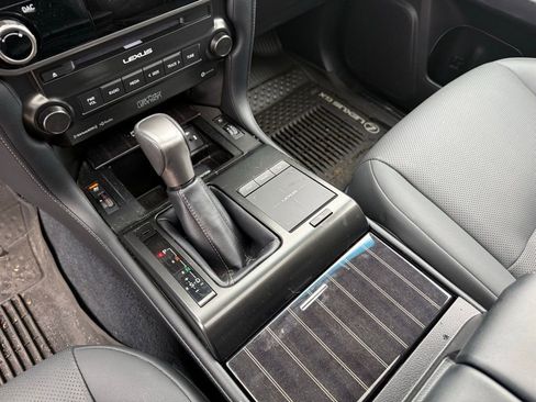 Used 2023 Lexus GX 460 Premium w/ Premium Plus Package image 13