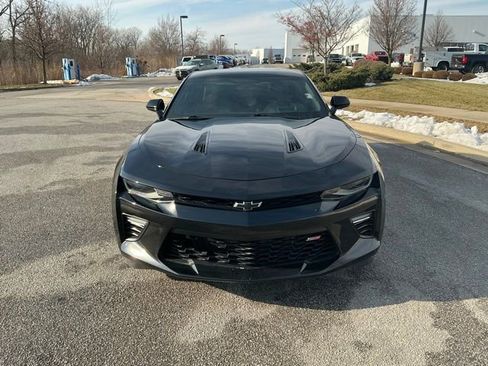 Used 2017 Chevrolet Camaro SS image 10