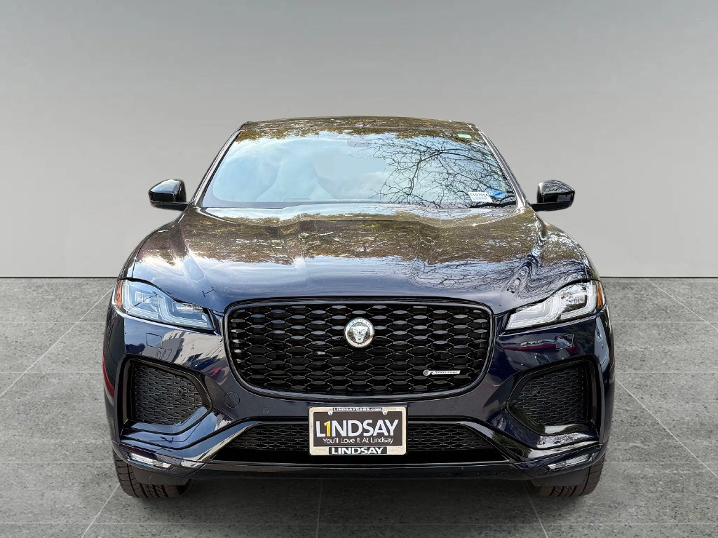 Used 2025 Jaguar F-PACE R-Dynamic S AWD/4WD image 8