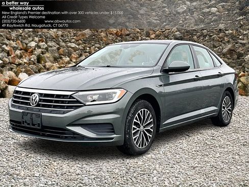 Used 2019 Volkswagen Jetta SEL image 1