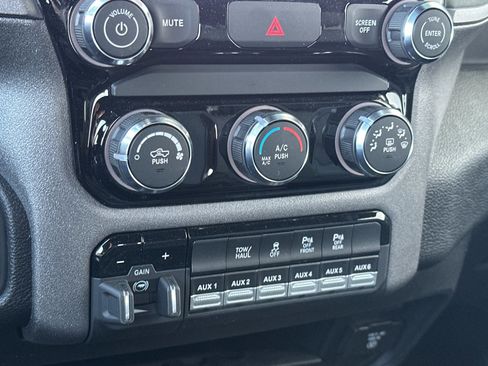 New 2026 RAM 2500 Tradesman w/ Chrome Appearance Group image 18