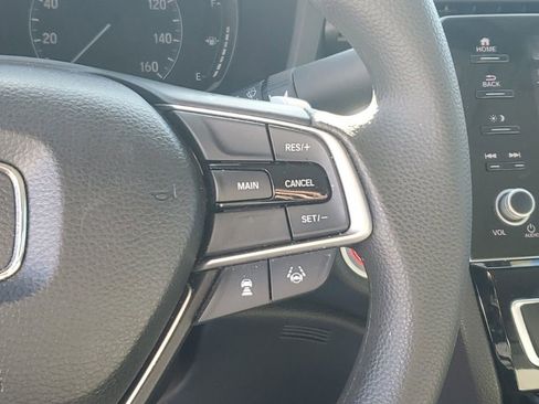 Used 2021 Honda Insight EX image 16