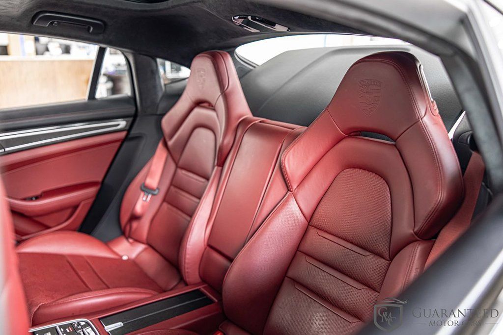 Used 2020 Porsche Panamera GTS AWD/4WD image 33