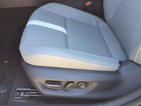 Certified 2026 Toyota Camry SE FWD image 13