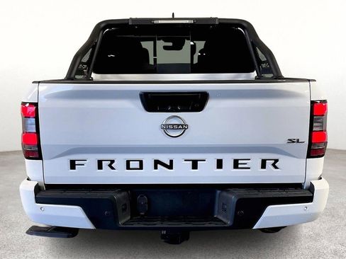 Used 2024 Nissan Frontier SL w/ Technology Package image 6