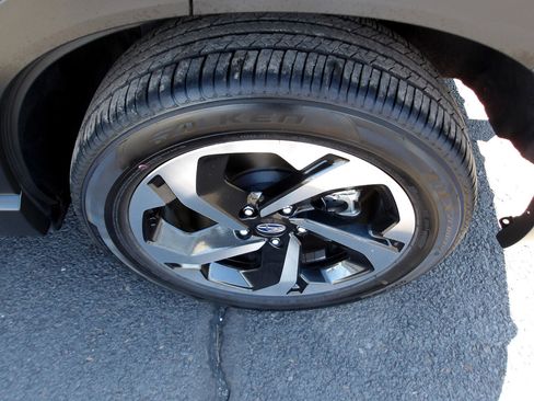 Used 2024 Subaru Forester Touring image 29