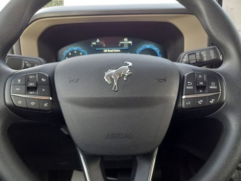 Used 2025 Ford Bronco Sport Big Bend image 18