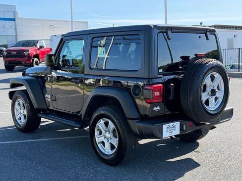 Used 2021 Jeep Wrangler Sport AWD/4WD image 13
