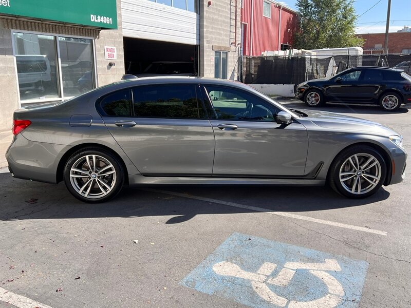 Used 2016 BMW 750i xDrive AWD/4WD image 8