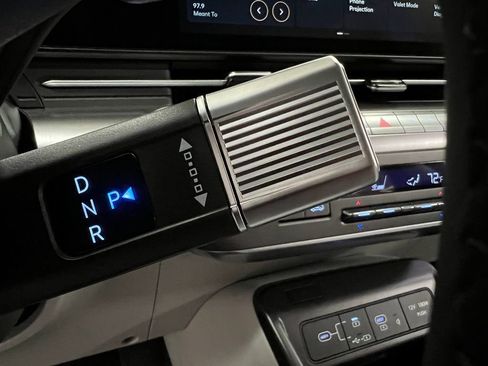 New 2026 Hyundai Kona SEL Premium FWD image 17
