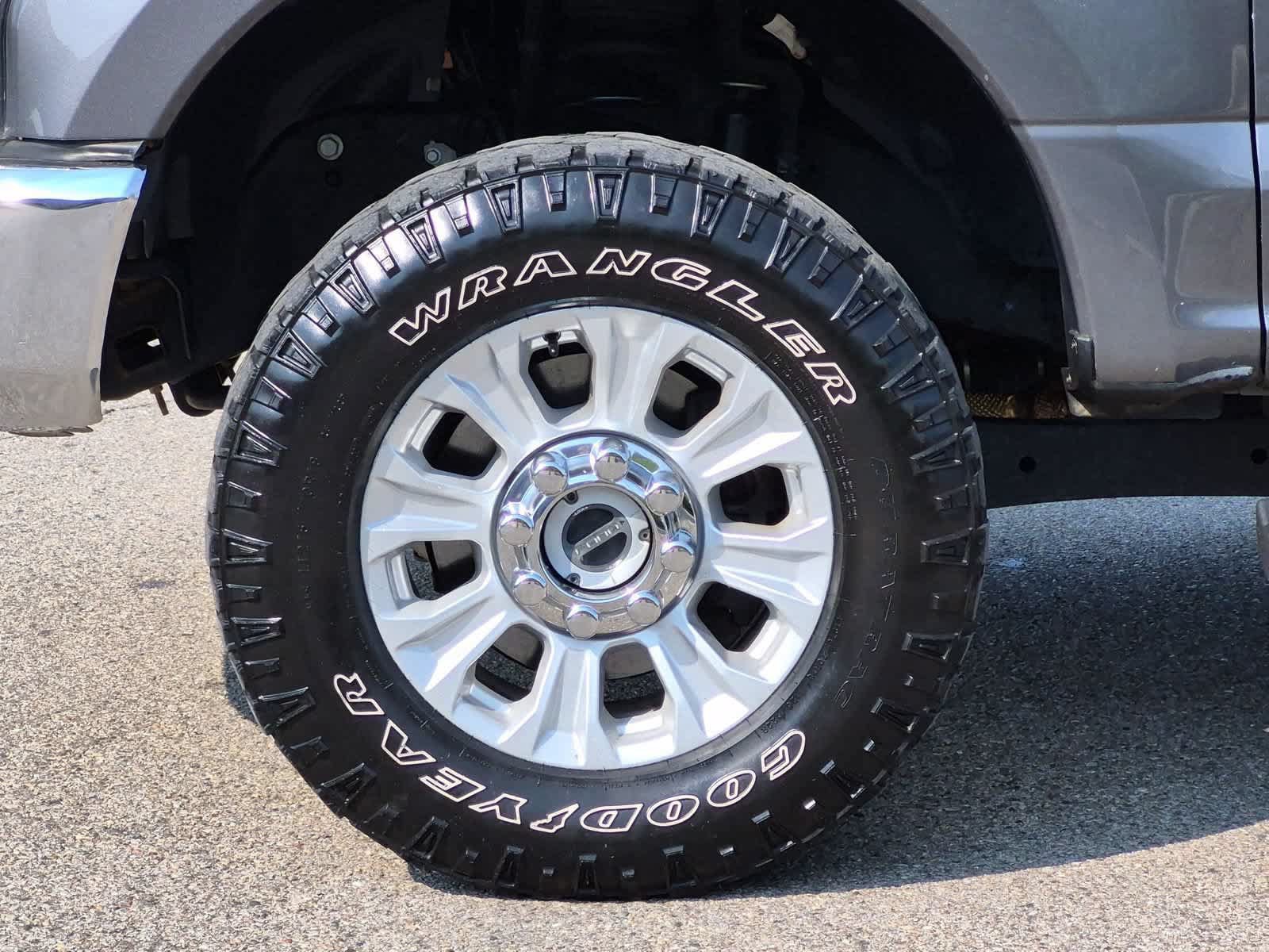 Used 2021 Ford F350 XL w/ STX Appearance Package AWD/4WD image 14