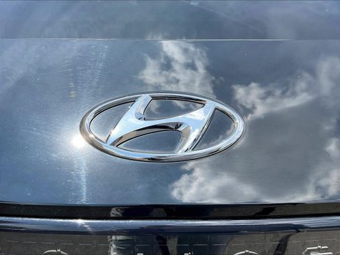 Used 2024 Hyundai Ioniq 5 SE RWD image 24