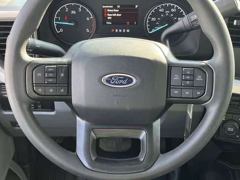 New 2025 Ford F550 4x4 SuperCab Super Duty image 12