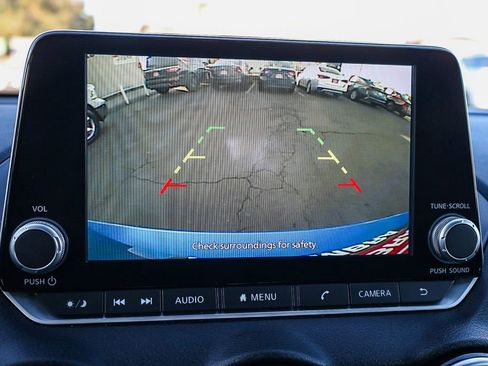 Certified 2024 Nissan Sentra SV image 24