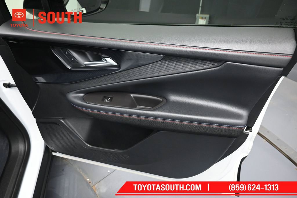 Used 2024 Chevrolet Blazer EV RS AWD/4WD image 41