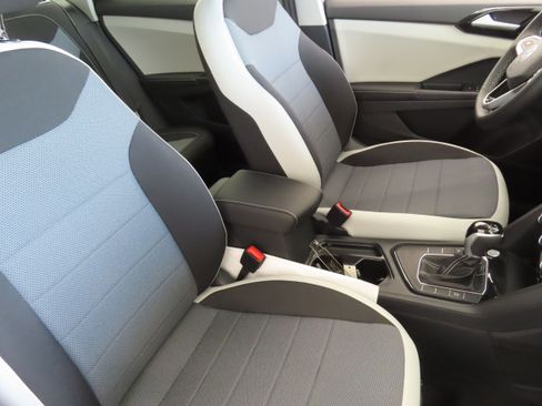 New 2025 Volkswagen Taos S image 26