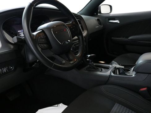 Used 2023 Dodge Charger SXT w/ Blacktop Package image 23