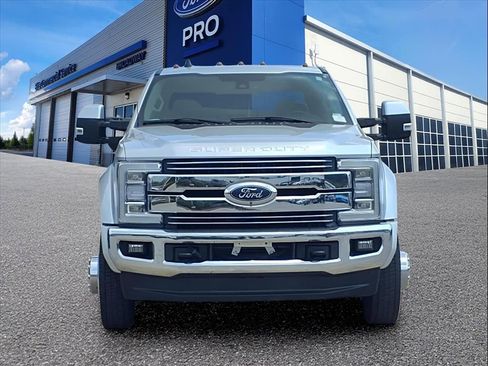 Used 2019 Ford F450 Lariat w/ Lariat Ultimate Package image 30