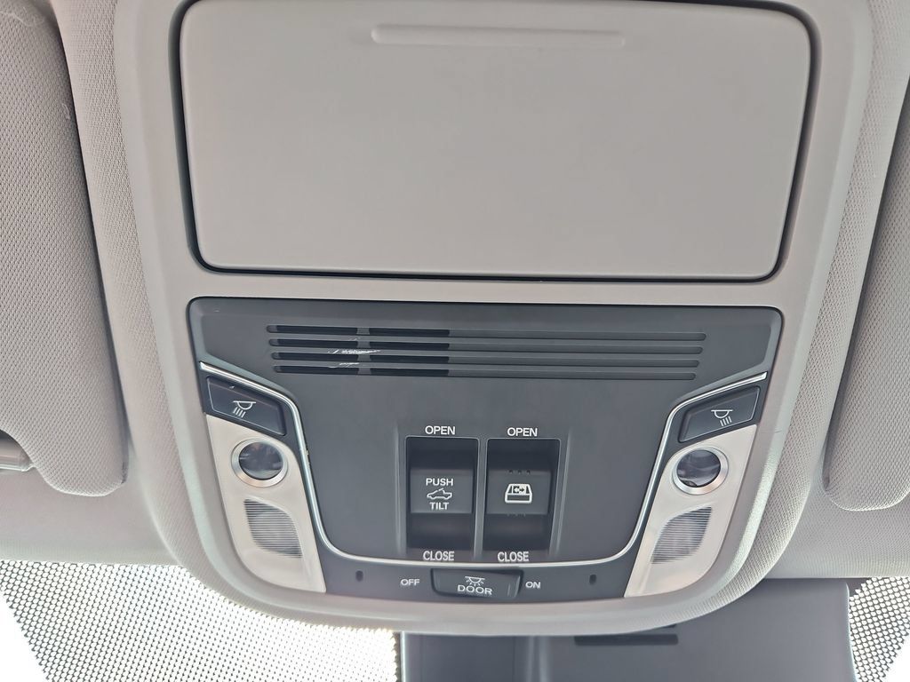 Used 2023 Honda Ridgeline RTL-E image 23