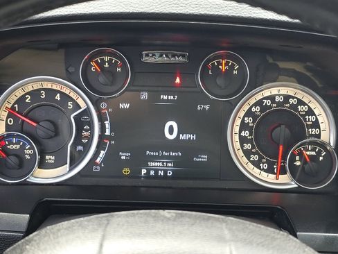 Used 2014 RAM 3500 Laramie AWD/4WD image 22