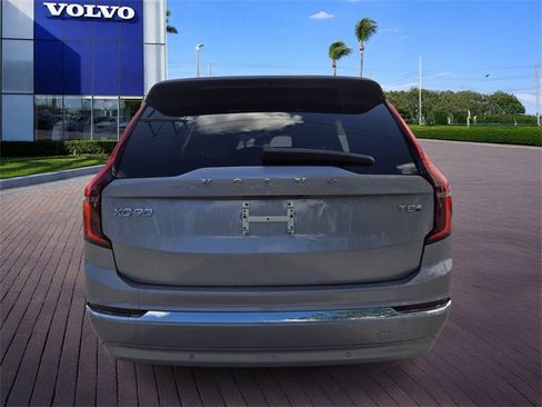 New 2026 Volvo XC90 T8 Plus image 6