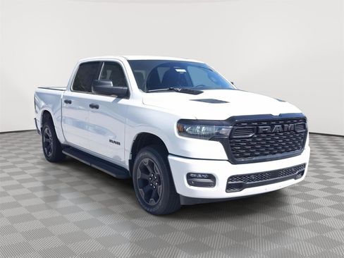 New 2026 RAM 1500 Express AWD/4WD image 3