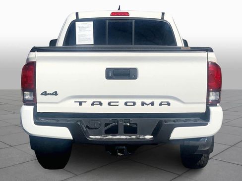Certified 2020 Toyota Tacoma SR image 5
