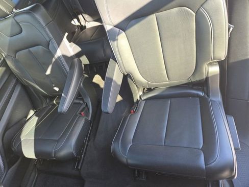 Used 2021 Jeep Grand Cherokee L Overland w/ Luxury Tech Group IV image 31