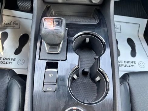Used 2021 Nissan Rogue SV AWD/4WD image 15