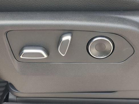 New 2025 GMC Sierra 2500 Denali w/ Denali Reserve Package image 28