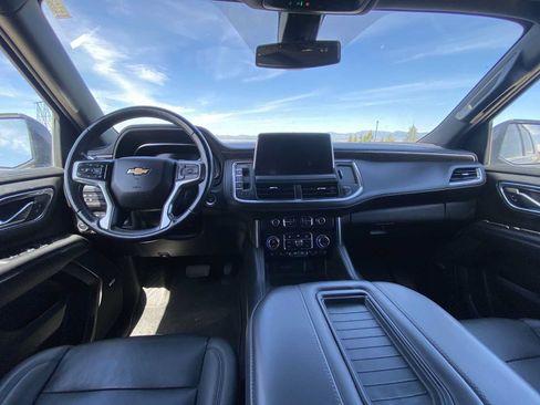 Used 2022 Chevrolet Suburban LT w/ LT Signature Package AWD/4WD image 15