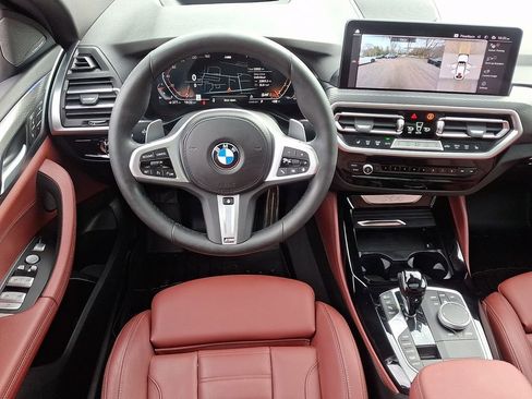 Certified 2024 BMW X4 xDrive30i w/ Premium Package AWD/4WD image 12