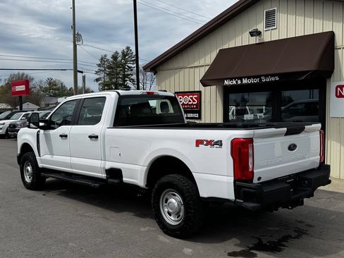 Used 2024 Ford F250 XL w/ FX4 Off-Road Package AWD/4WD image 4