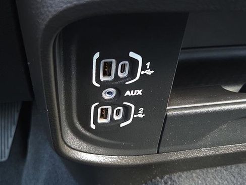 Used 2024 RAM 3500 Big Horn image 11