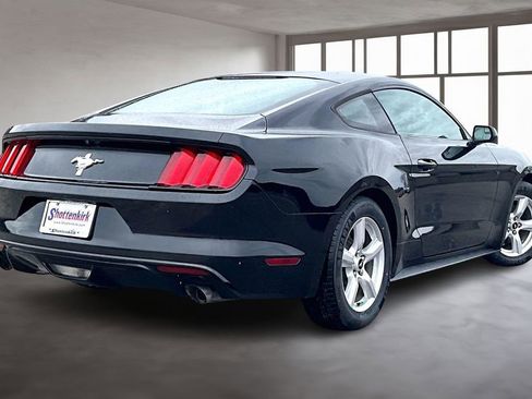 Used 2015 Ford Mustang V6 image 6