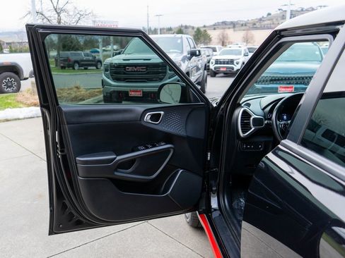 Used 2020 Kia Soul GT-Line image 15
