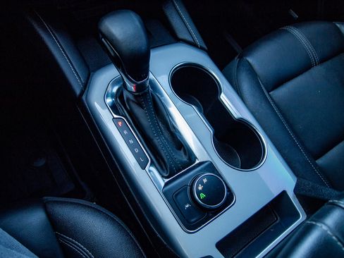 Used 2023 Chevrolet Blazer LT w/ Sound & Technology Package image 19