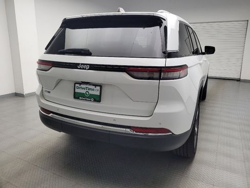 Used 2023 Jeep Grand Cherokee 4WD 4xe image 7