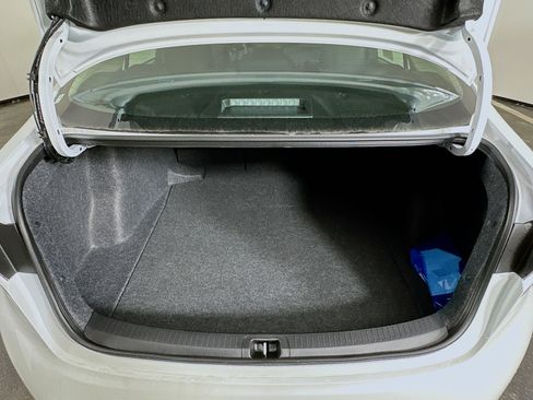 Used 2026 Toyota Corolla LE image 28