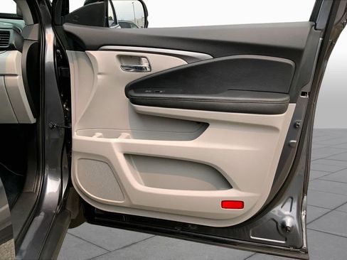 Used 2023 Honda Ridgeline RTL image 23