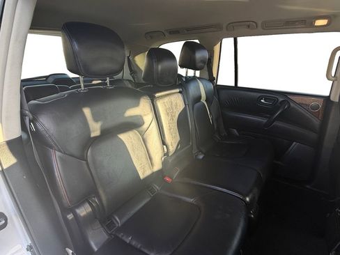 Used 2020 Nissan Armada SL w/ Premium Package image 18